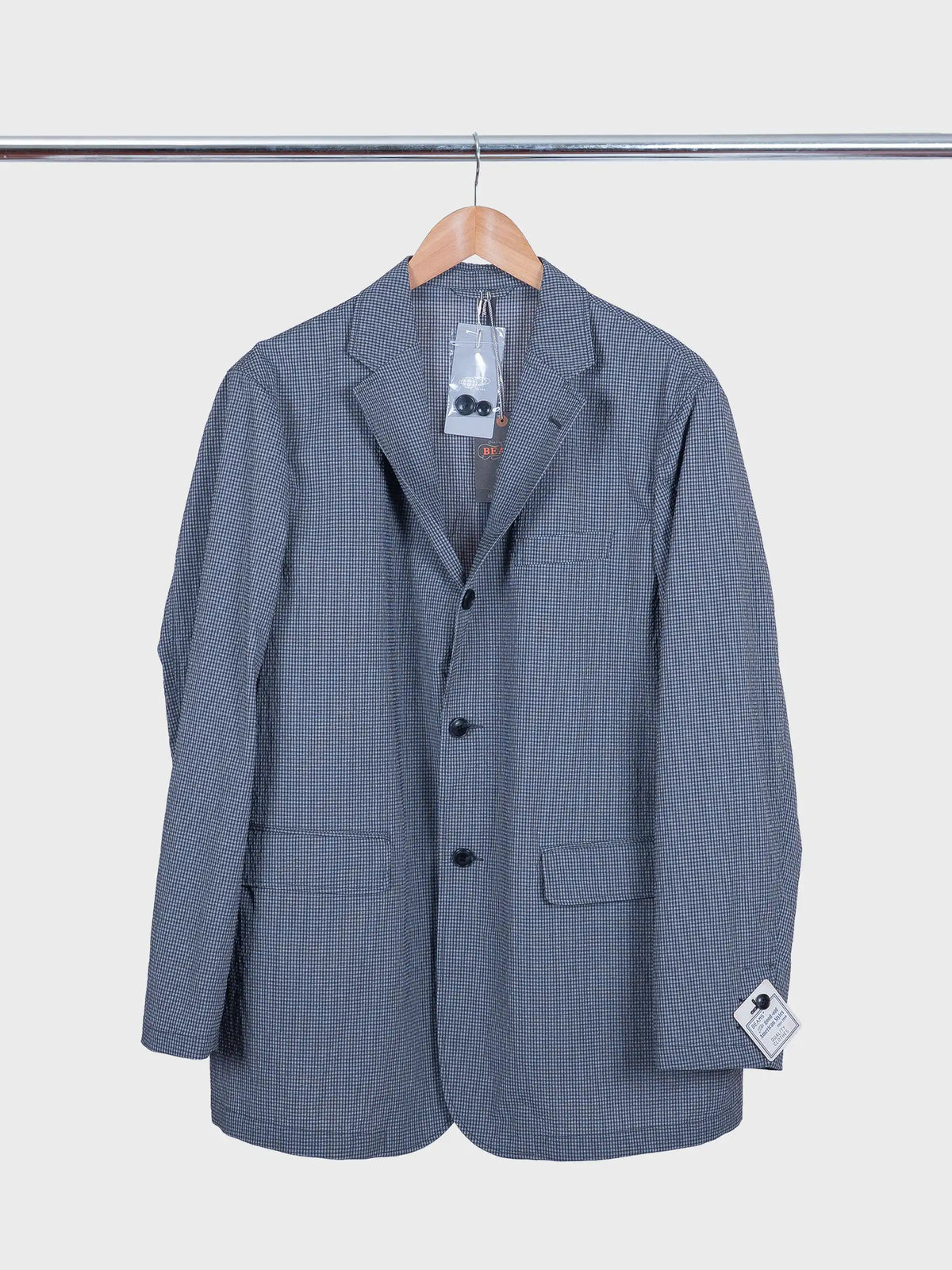 3B Anywhere(wear) Jacket Seersucker Plaid Black and Grey
