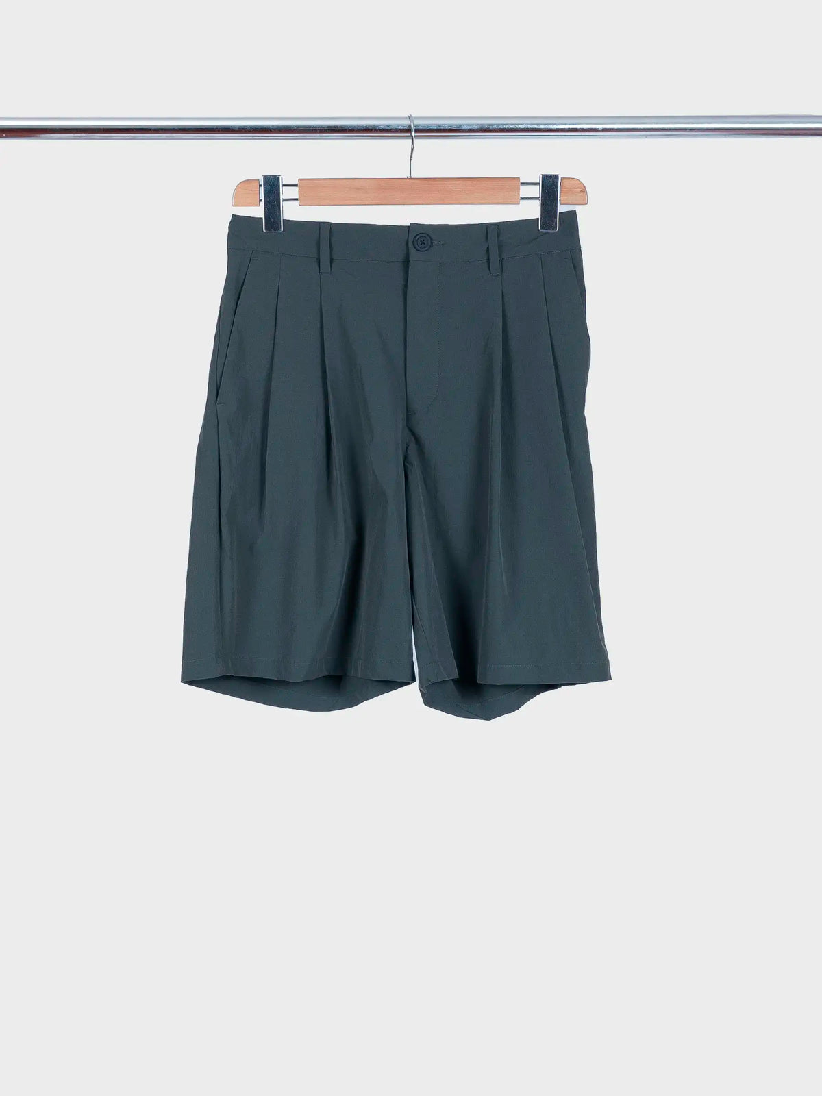 Benn Travel Light Shorts Black Olive