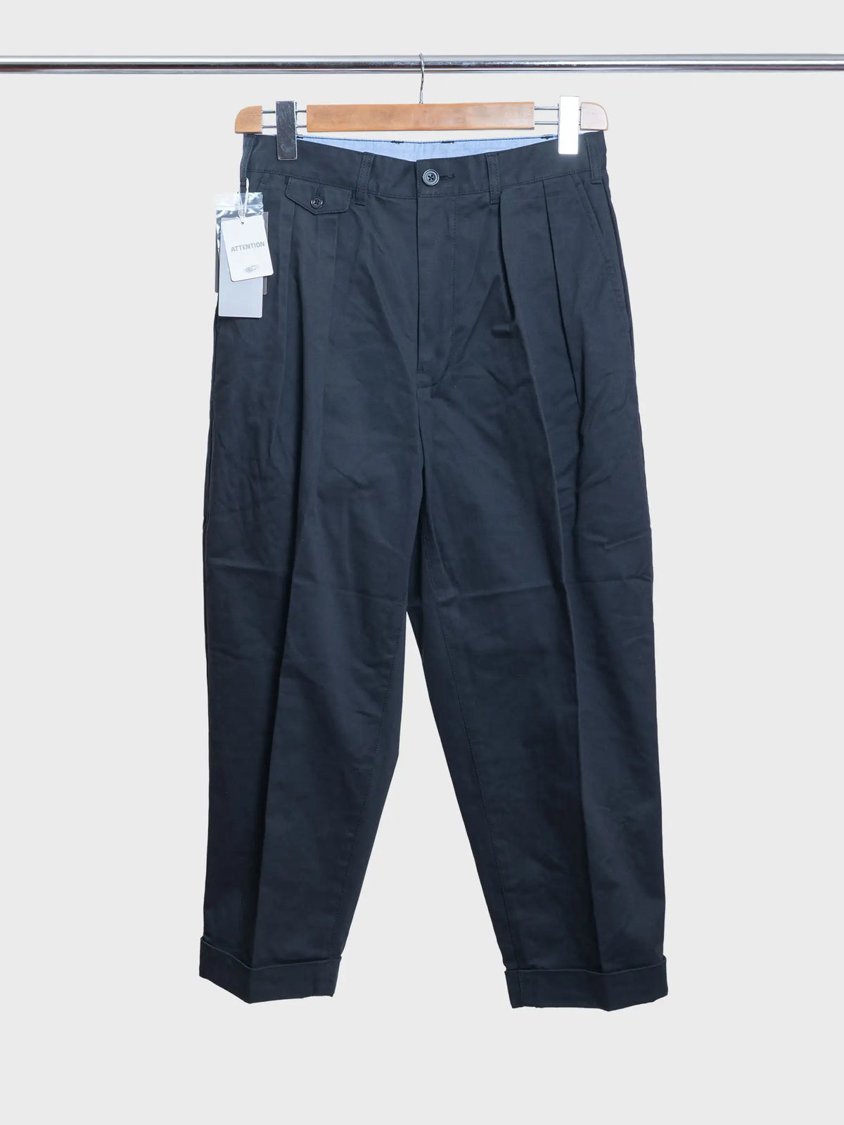 2 Pleats Twil Black